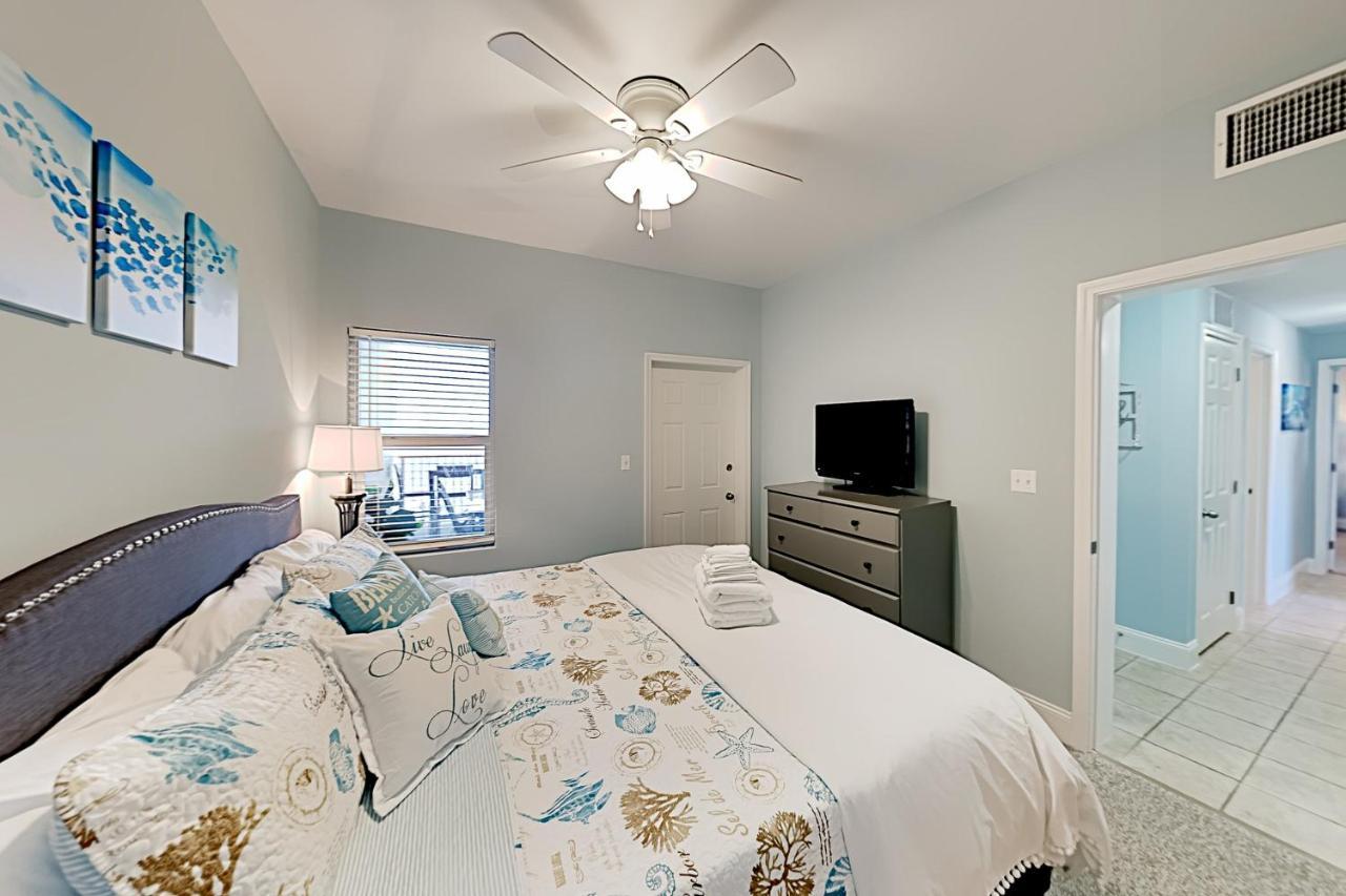 Laketown Wharf V * Panama City Beach